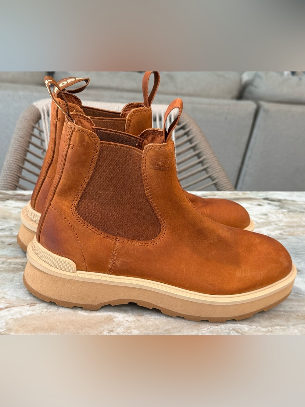 Women’s SOREL Hi-Line Chelsea brown leather platform boots- Size 8.5 - Picture 3 of 10